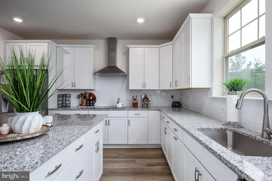 154 Shaded Valley Ct, Stafford, VA 22554 - #3