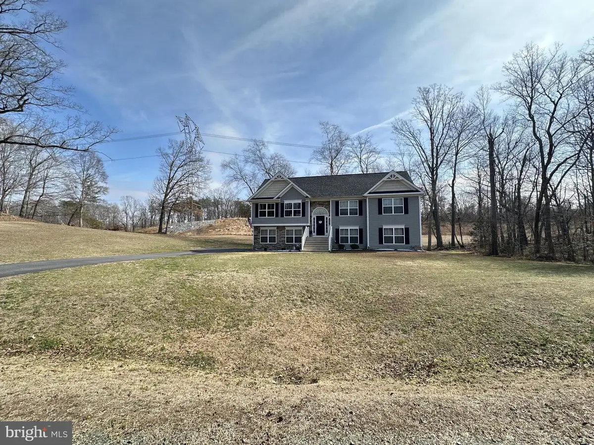 189 Ruby Glen Ln, Fredericksburg, VA 22405 - #1