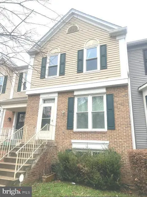 308 Falkirk Ct, Fredericksburg, VA 22406 - #1