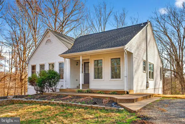 8 Ridgeview Cir, FREDERICKSBURG, VA 22406