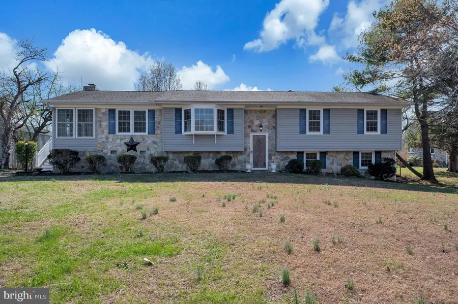 48 Belle Plains Rd, Fredericksburg, VA 22405 - #3