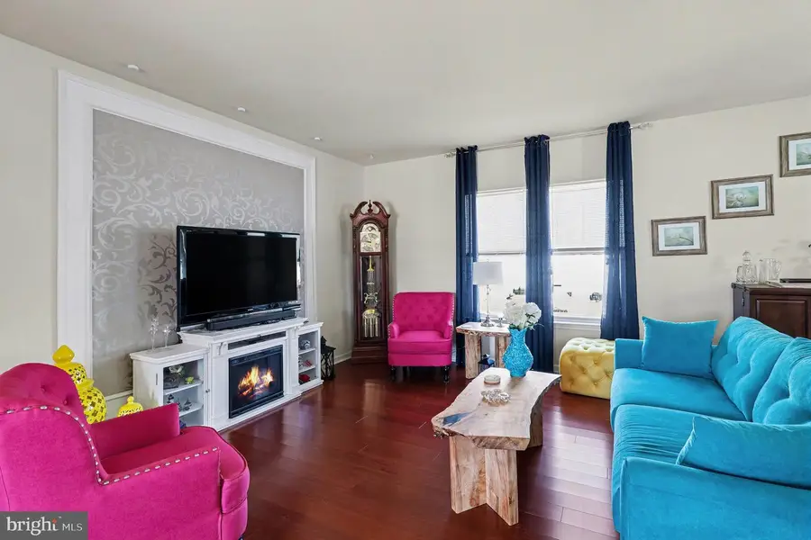 51 Charter Gate Dr, Fredericksburg, VA 22406 - #3