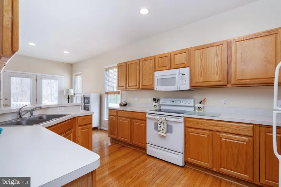 6 Dayton Cir, Fredericksburg, VA 22406 - #3