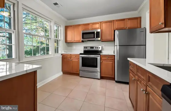 1127 James Madison Cir, FREDERICKSBURG, VA 22405