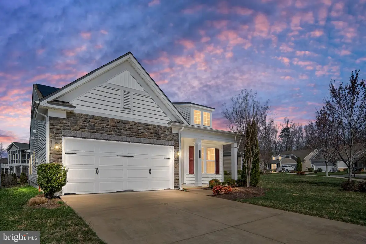 196 Denison St, Fredericksburg, VA 22406 - #1
