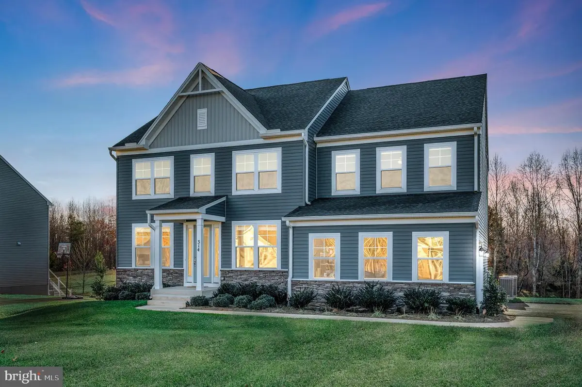314 Liberty Hall Dr, Fredericksburg, VA 22406 - #1