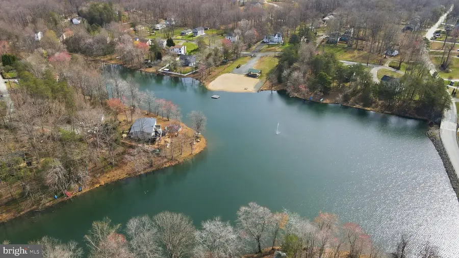 145 Holly Dr, Stafford, VA 22556 - #2