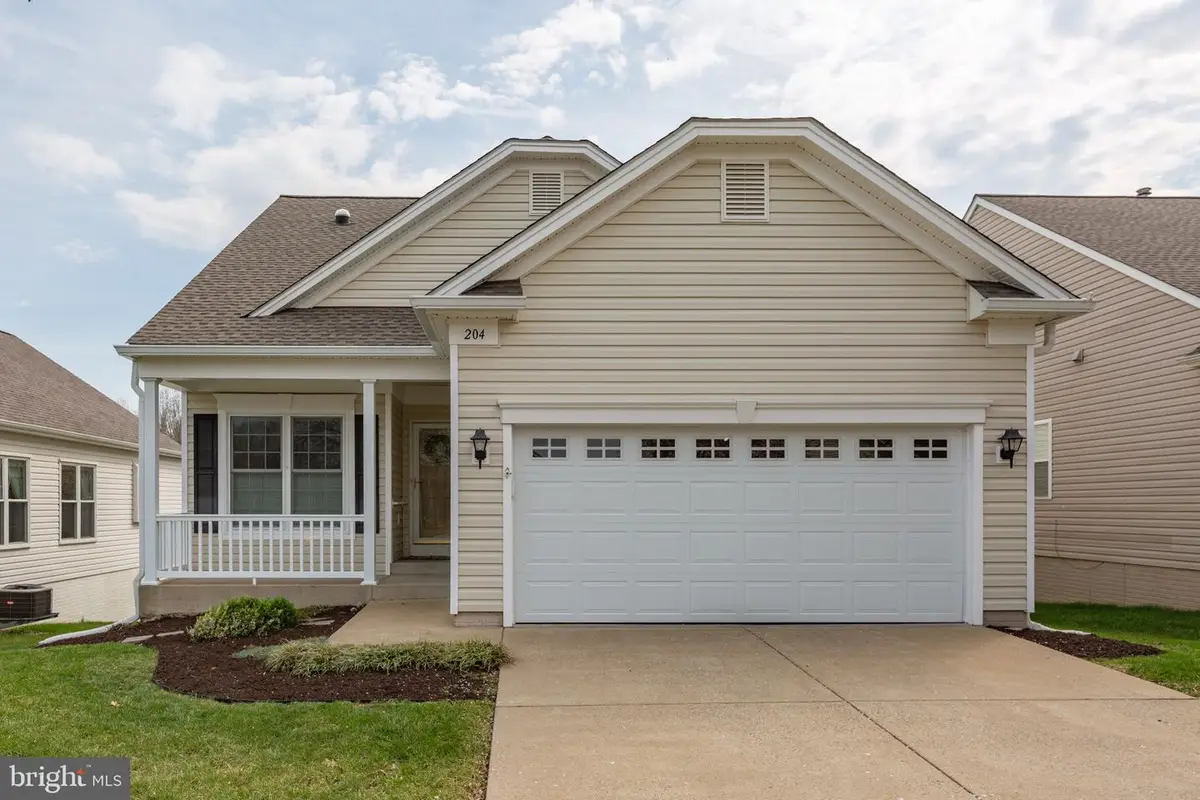 204 Bridgewater Cir, Fredericksburg, VA 22406 - #1