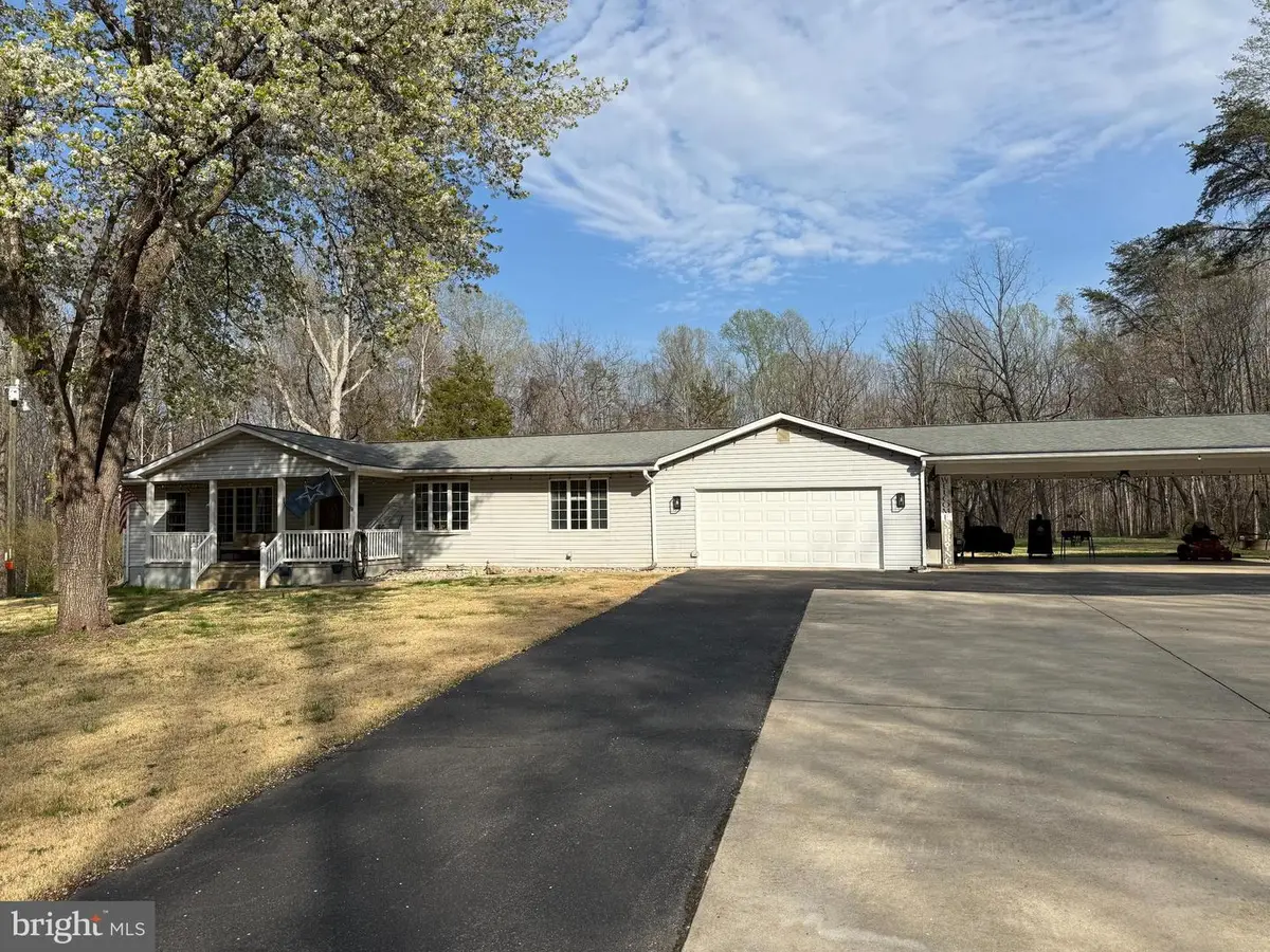 241 Cropp Rd, Fredericksburg, VA 22406 - #1