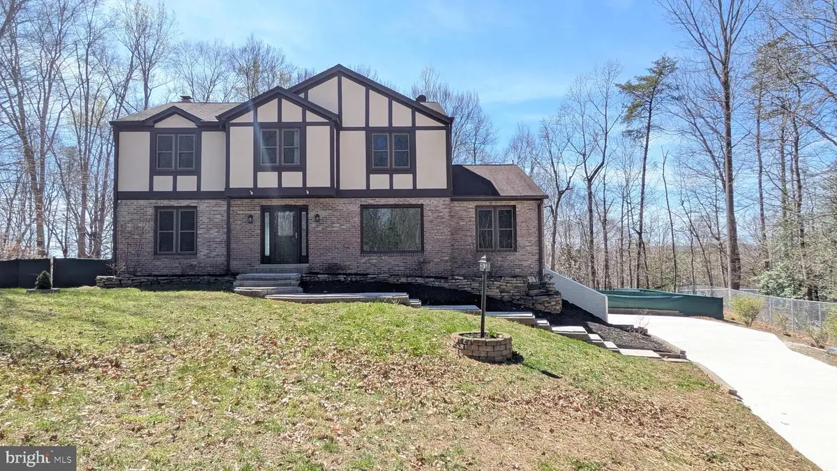 205 Admiral Cv, Stafford, VA 22554 - #1