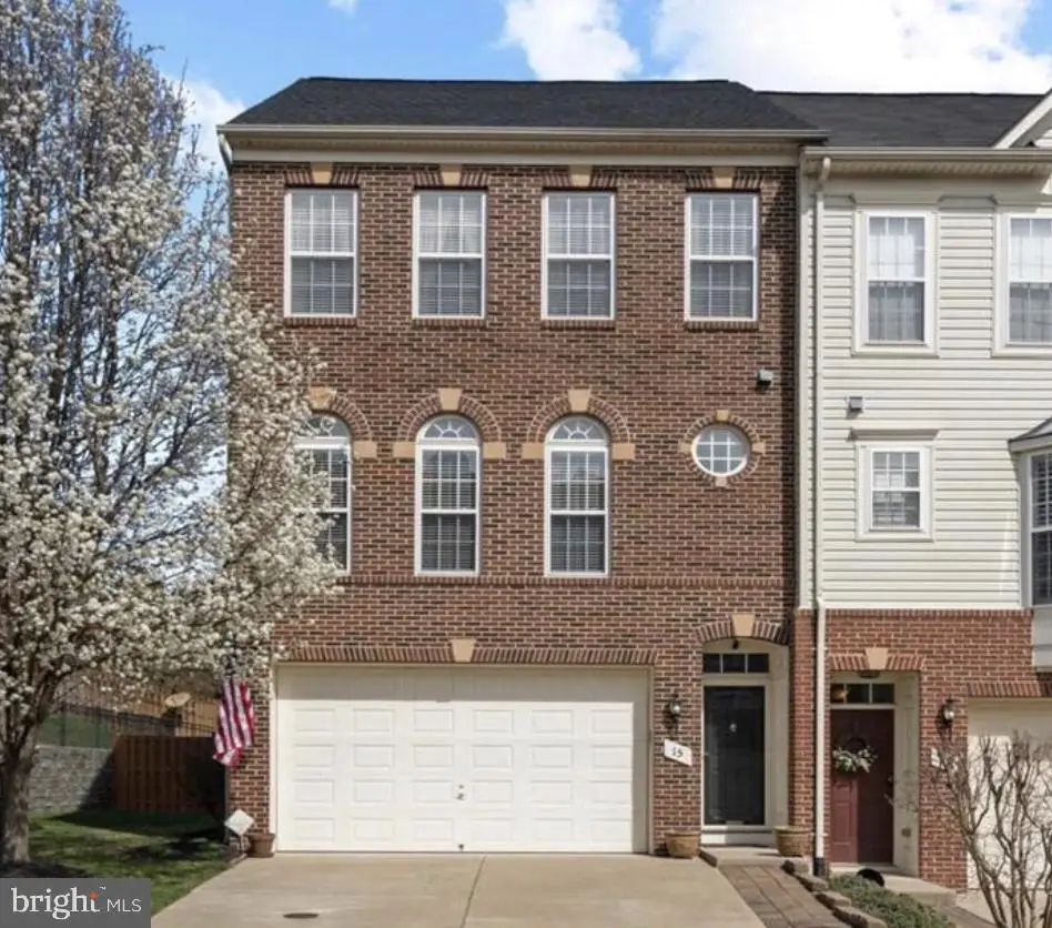 15 Hunting Creek Ln, Stafford, VA 22556 - #1