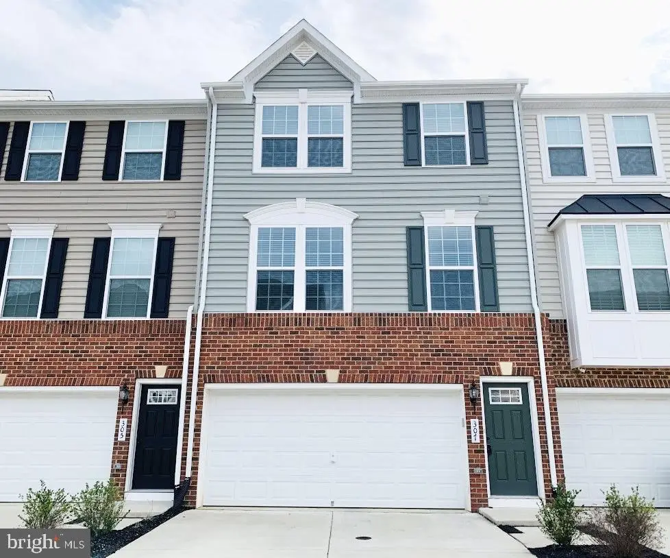 307 Streamview Dr, Fredericksburg, VA 22405 - #1