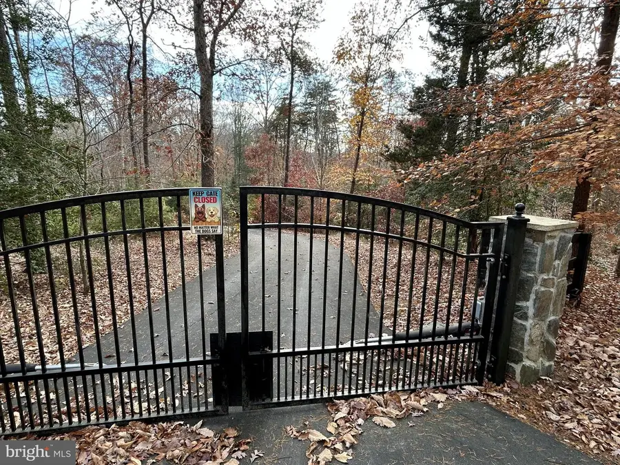 2342 Courthouse Rd, Stafford, VA 22554 - #2