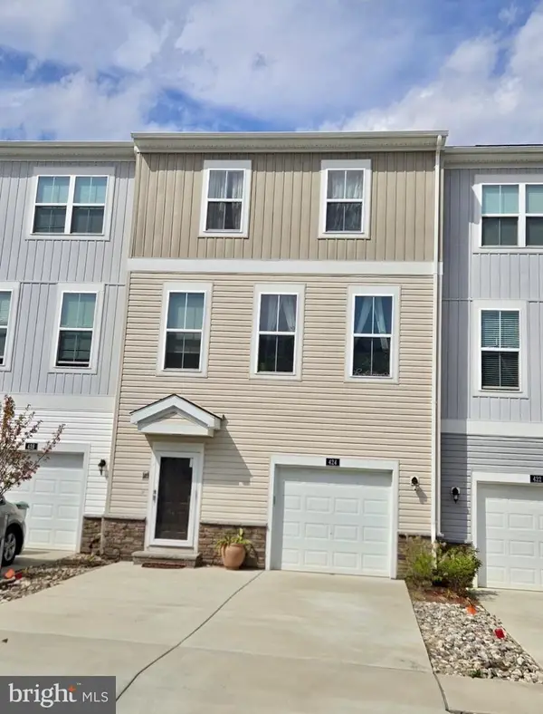 424 Honeyberry Ln, FREDERICKSBURG, VA 22405