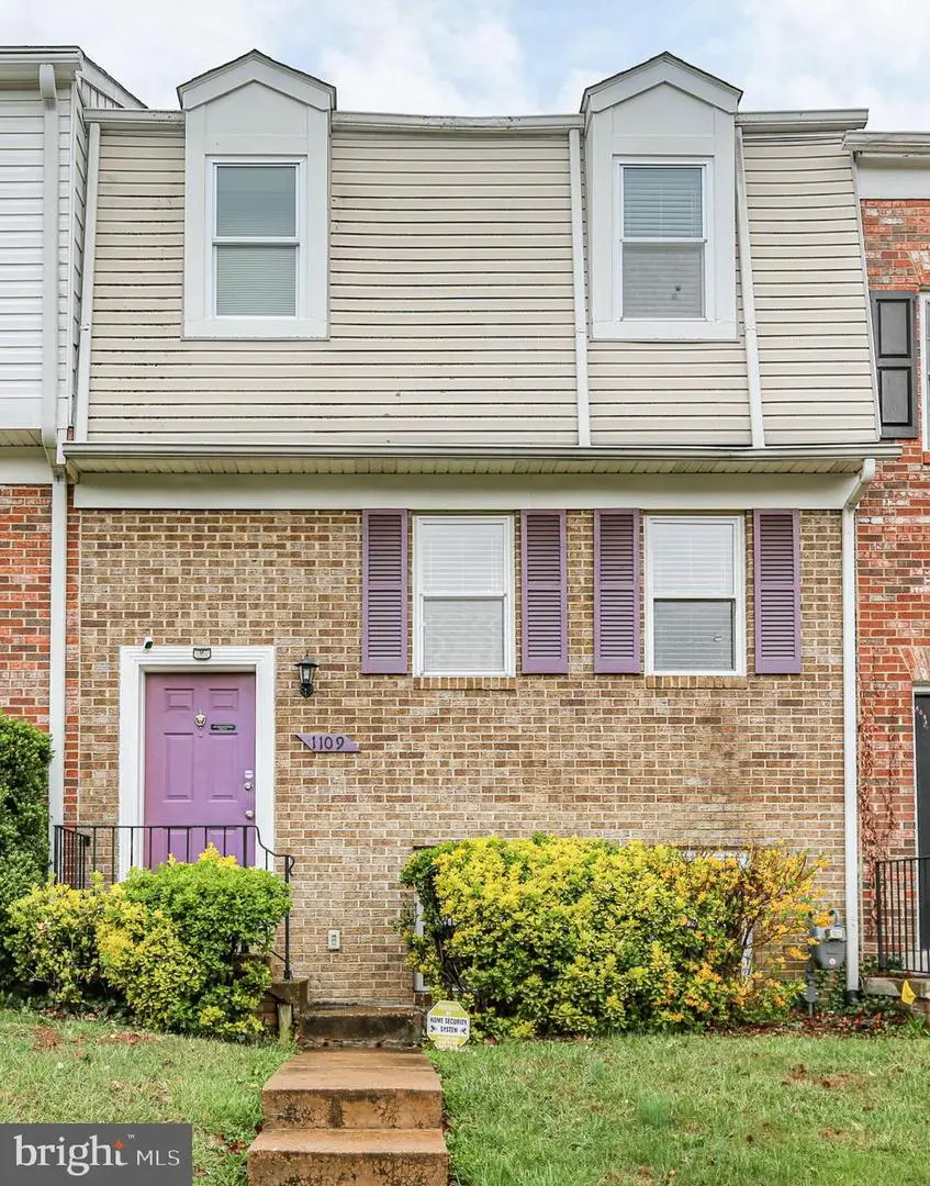 1109 Thomas Jefferson Pl, Fredericksburg, VA 22405 - #2