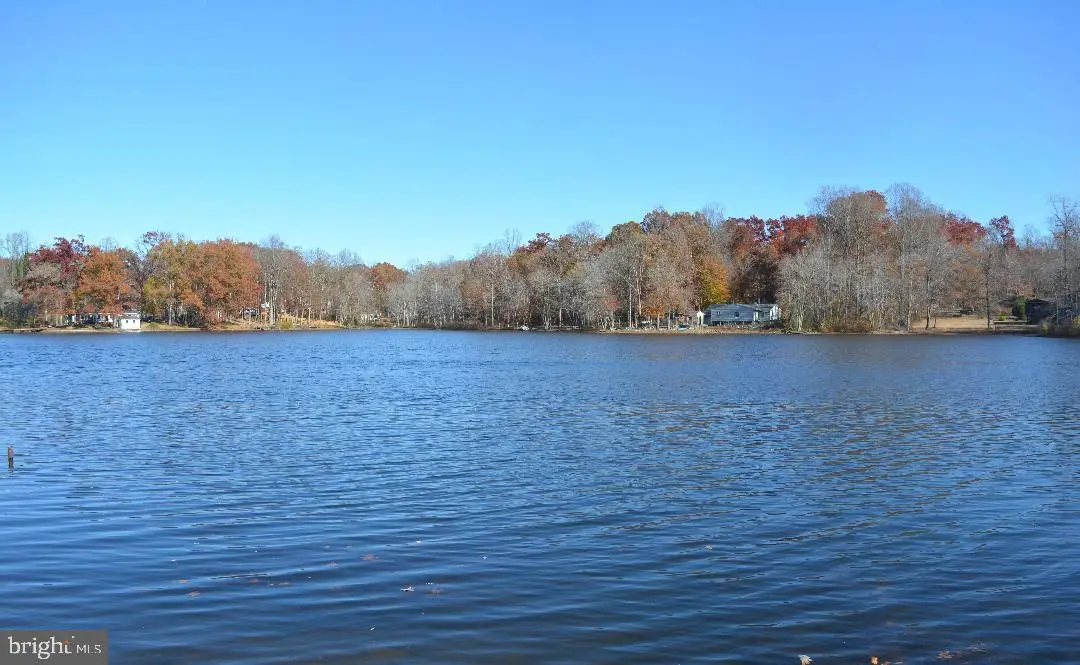 1070 Lakeview Dr, Stafford, VA 22556 - #1