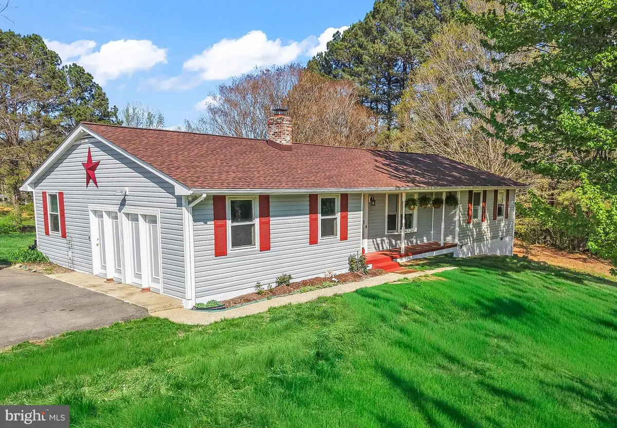 874 Truslow Rd, Fredericksburg, VA 22406 - #1