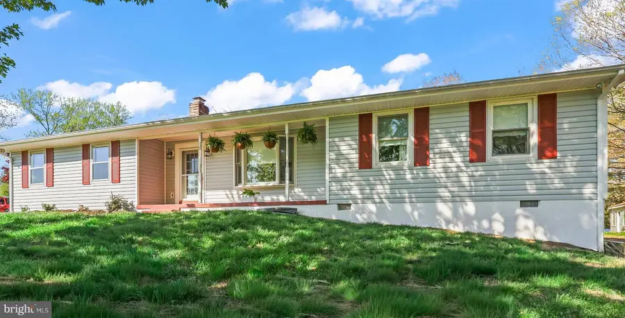 874 Truslow Rd, Fredericksburg, VA 22406 - #3