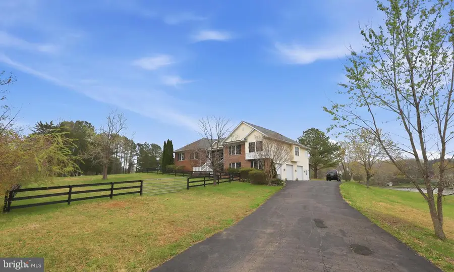 21 Meridan Ln, Stafford, VA 22556 - #2