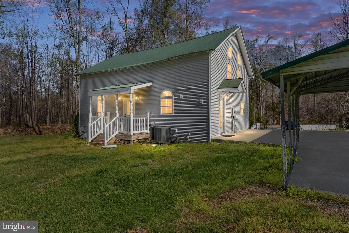 459 Rock Hill Church Rd, Stafford, VA 22556 - #1