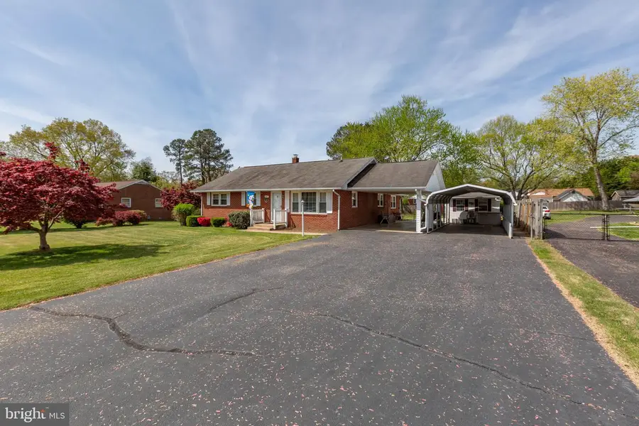 605 Culpeper St, Fredericksburg, VA 22405 - #2