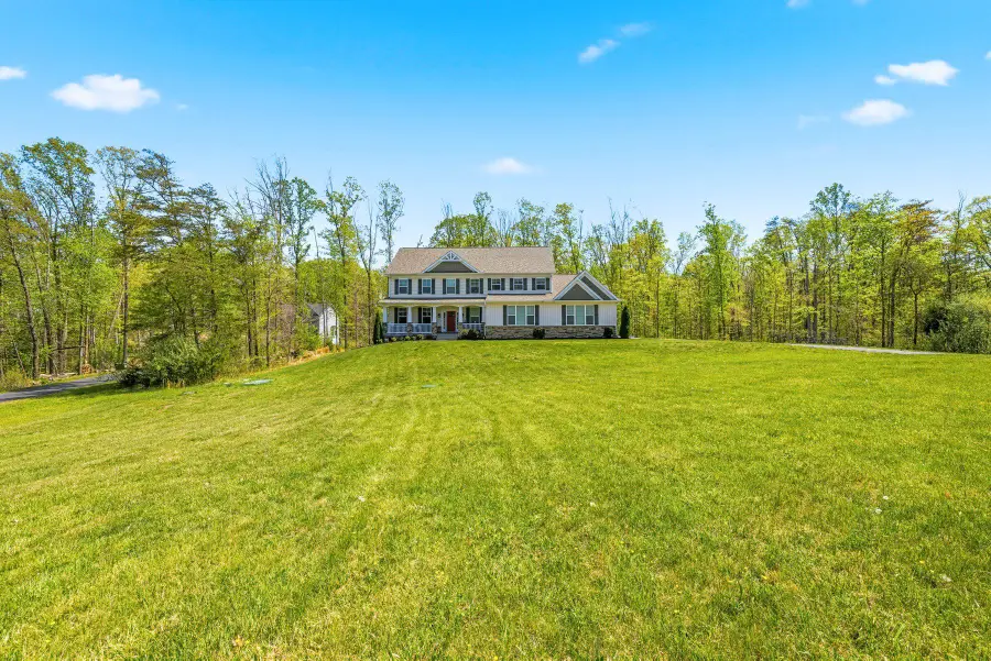 113 Ireland Dr, Fredericksburg, VA 22406 - #2