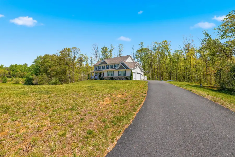 113 Ireland Dr, Fredericksburg, VA 22406 - #3