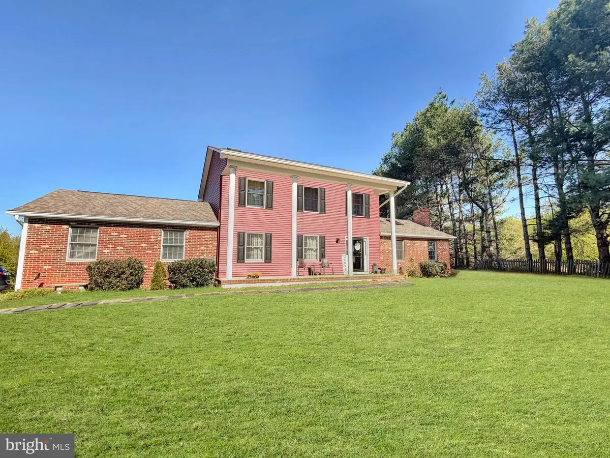 860 Hartwood Rd, Fredericksburg, VA 22406 - #1