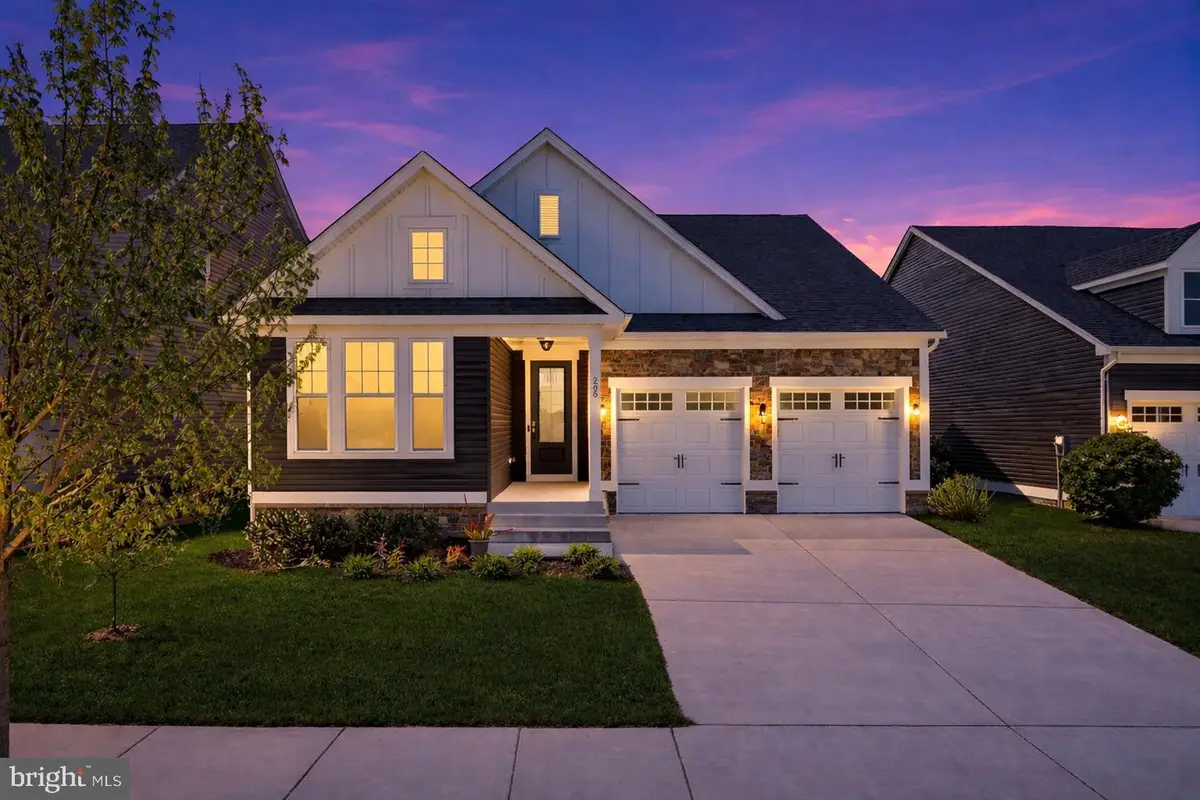 208 Coneflower Ln, Stafford, VA 22554 - #1