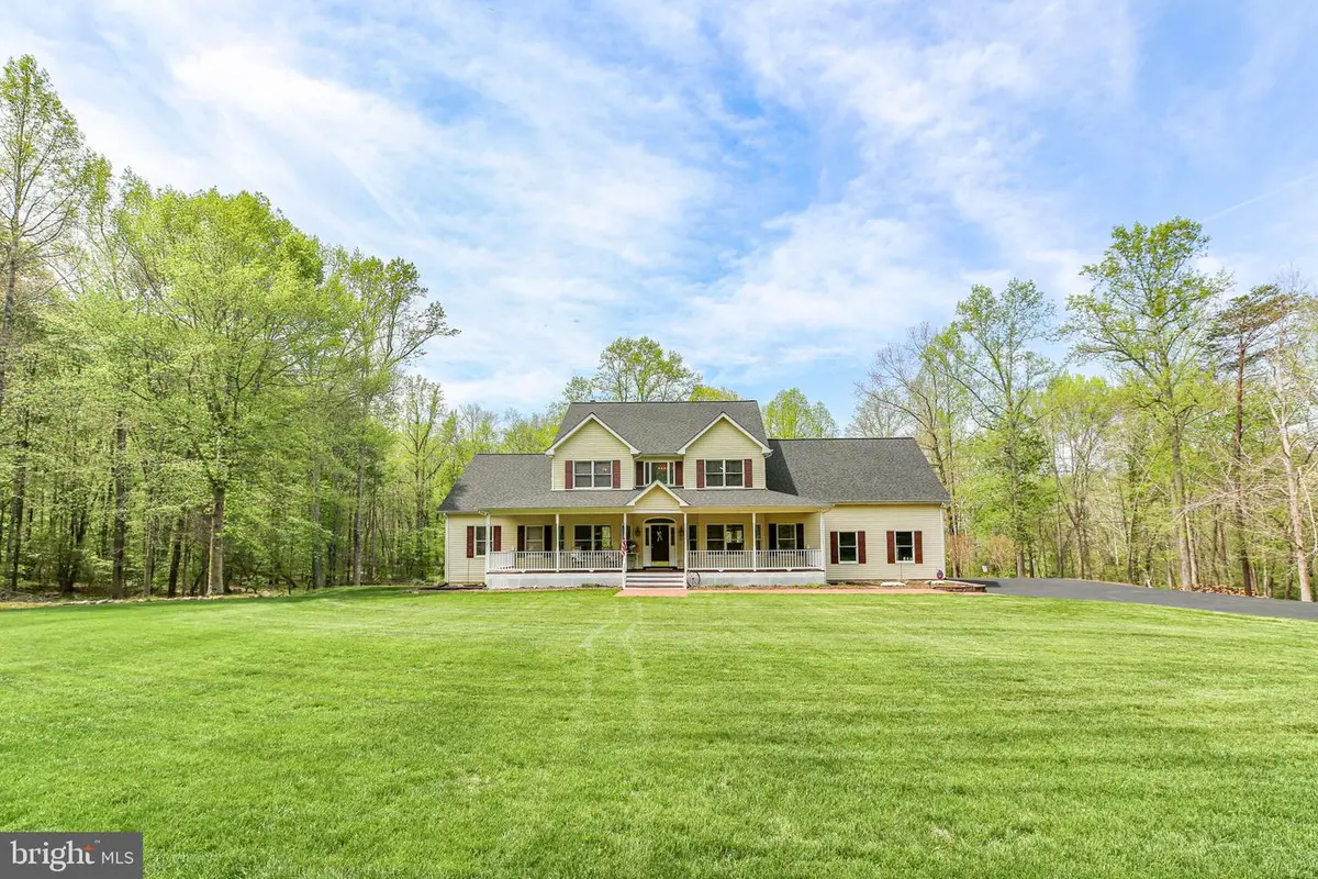 839 Queen Anne Dr, Fredericksburg, VA 22406 - #1