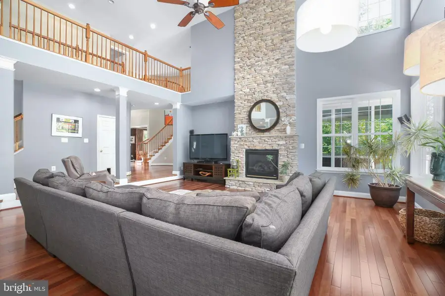 29 Prospect Dr, Fredericksburg, VA 22405 - #2