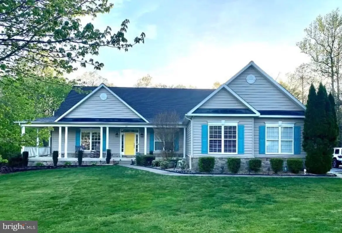 325 Gentle Breeze Cir, Fredericksburg, VA 22406 - #1