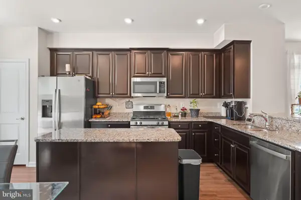 527 View Point Way, FREDERICKSBURG, VA 22405