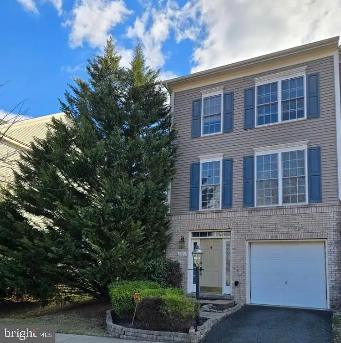 601 Galway Ln, Stafford, VA 22554 - #1