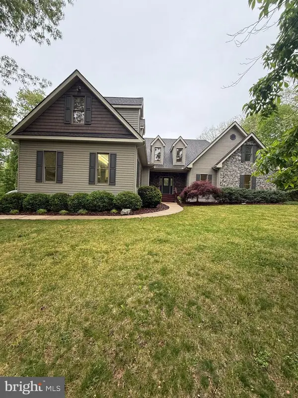 136 Holly Berry Rd, FREDERICKSBURG, VA 22406