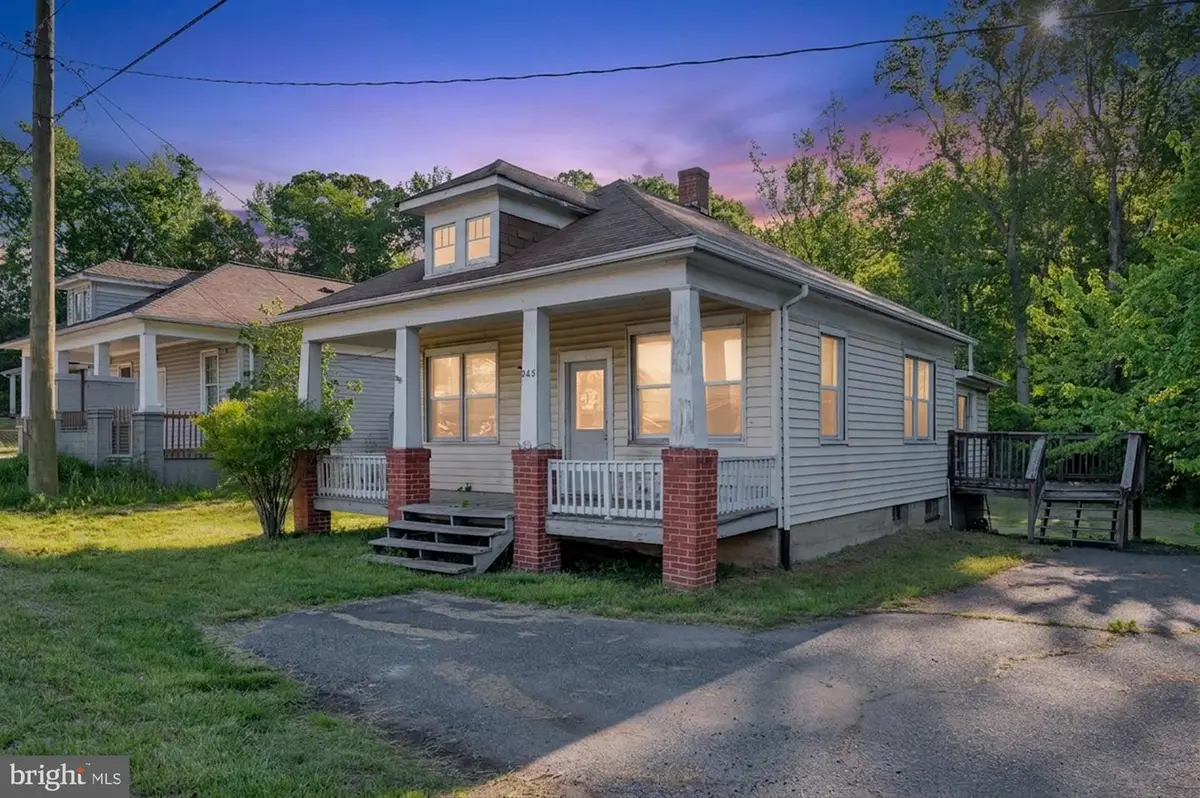 268 Cambridge St, Fredericksburg, VA 22405 - #1
