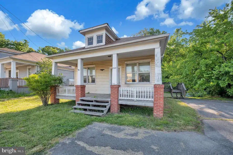268 Cambridge St, Fredericksburg, VA 22405 - #2