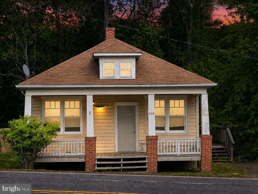 268 Cambridge St, Fredericksburg, VA 22405 - #3