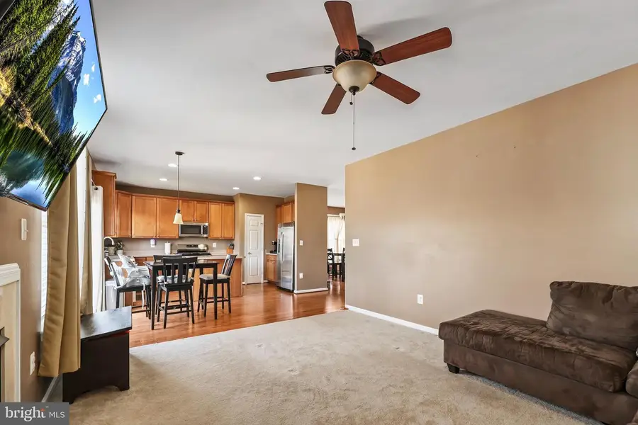 117 Holmes St, Stafford, VA 22554 - #3