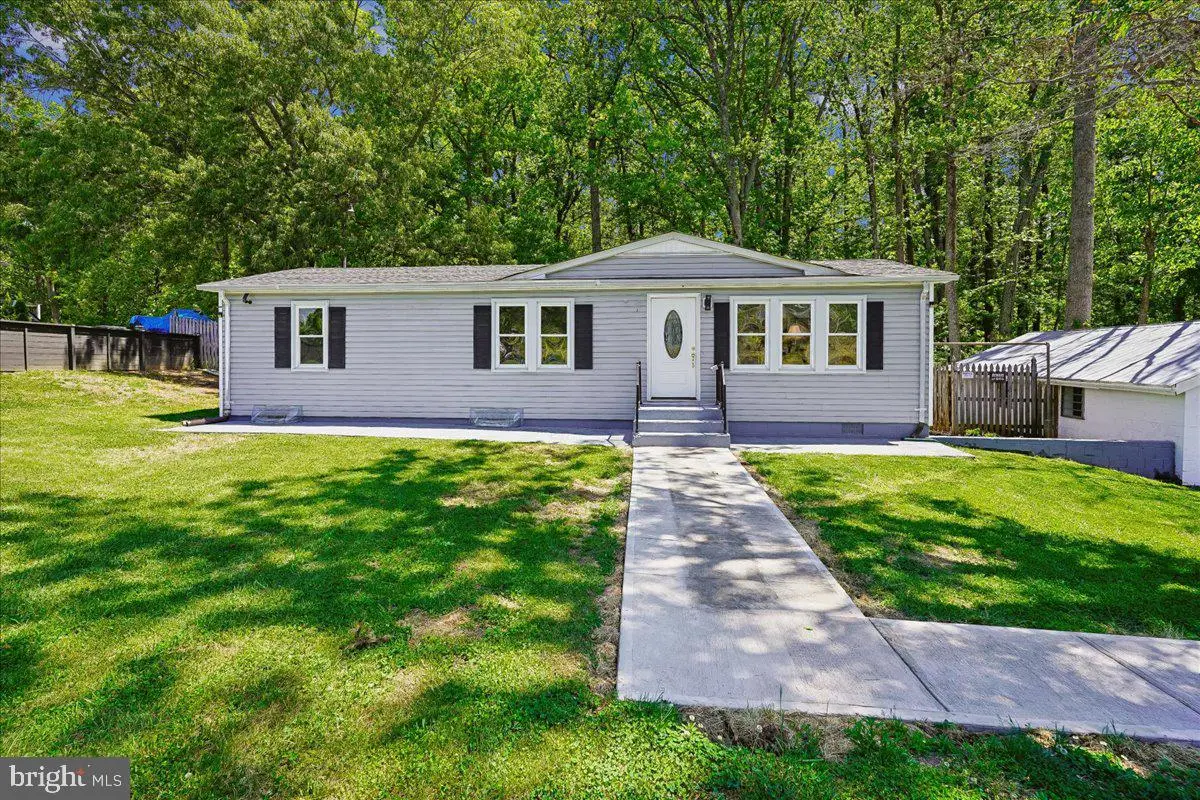 523 Widewater Rd, Stafford, VA 22554 - #1