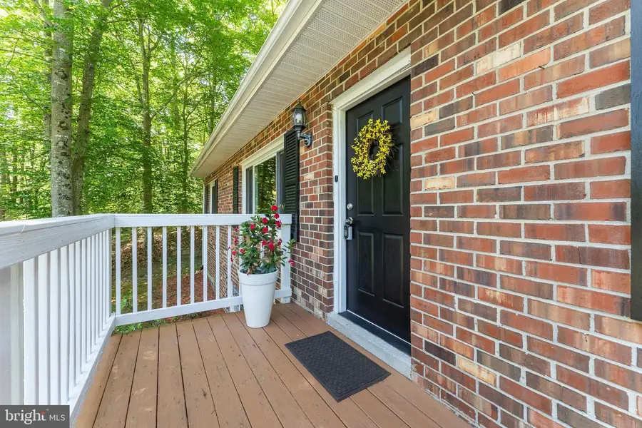 34 Greenridge Dr, Stafford, VA 22554 - #3