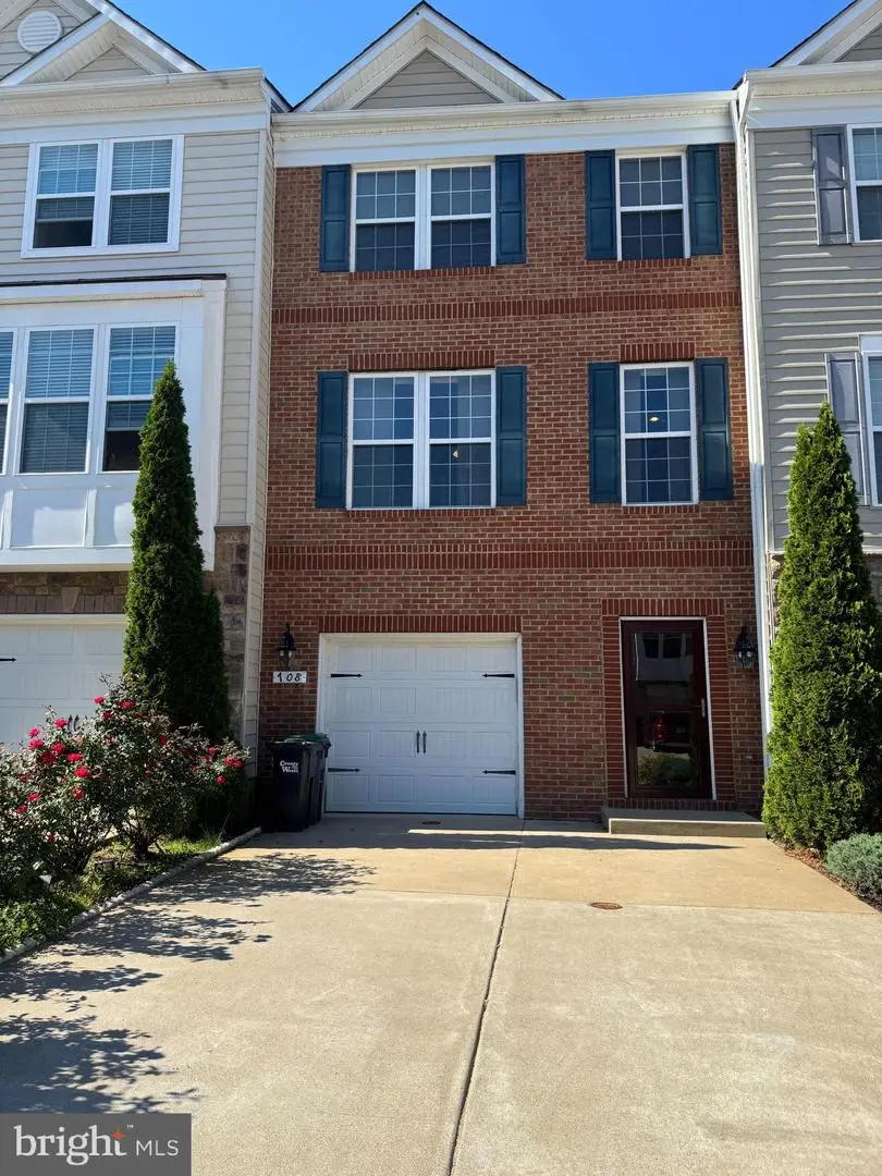 708 Bunker Ln, Fredericksburg, VA 22405 - #1
