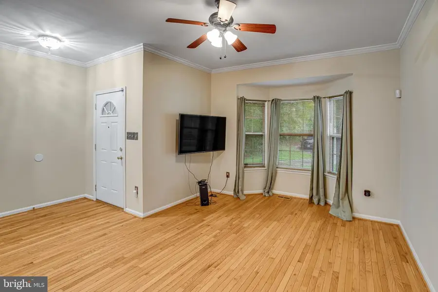 40 Catherine Ln, Stafford, VA 22554 - #3