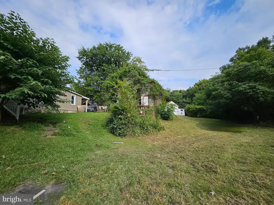 120 Cambridge St, Fredericksburg, VA 22405 - #3