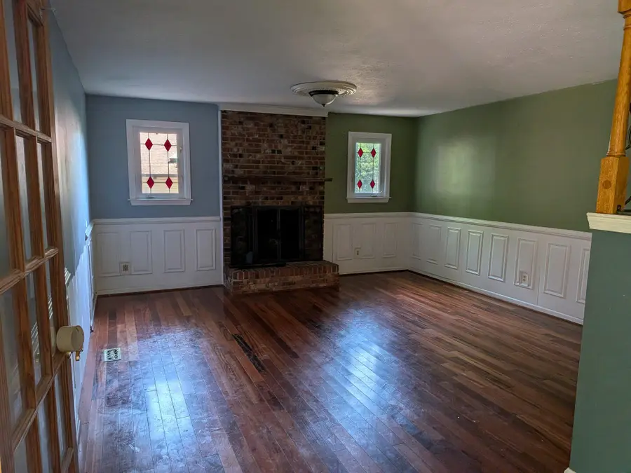 1030 John Paul Jones Dr, Stafford, VA 22554 - #2