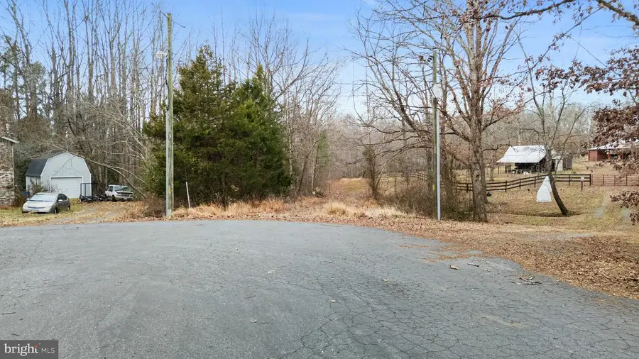 Sunshine Dr, Stafford, VA 22556 - #3