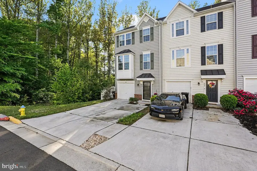 606 Landing Dr, Fredericksburg, VA 22405 - #2