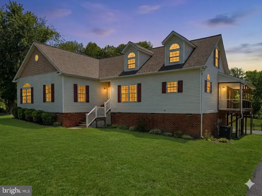5 Perkins Ln, Stafford, VA 22554 - #2