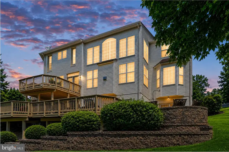 76 High Ridge Dr, Stafford, VA 22554 - #2