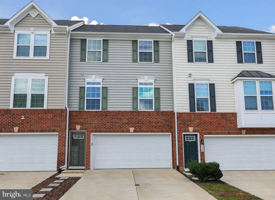 206 Landing Dr, Fredericksburg, VA 22405 - #2